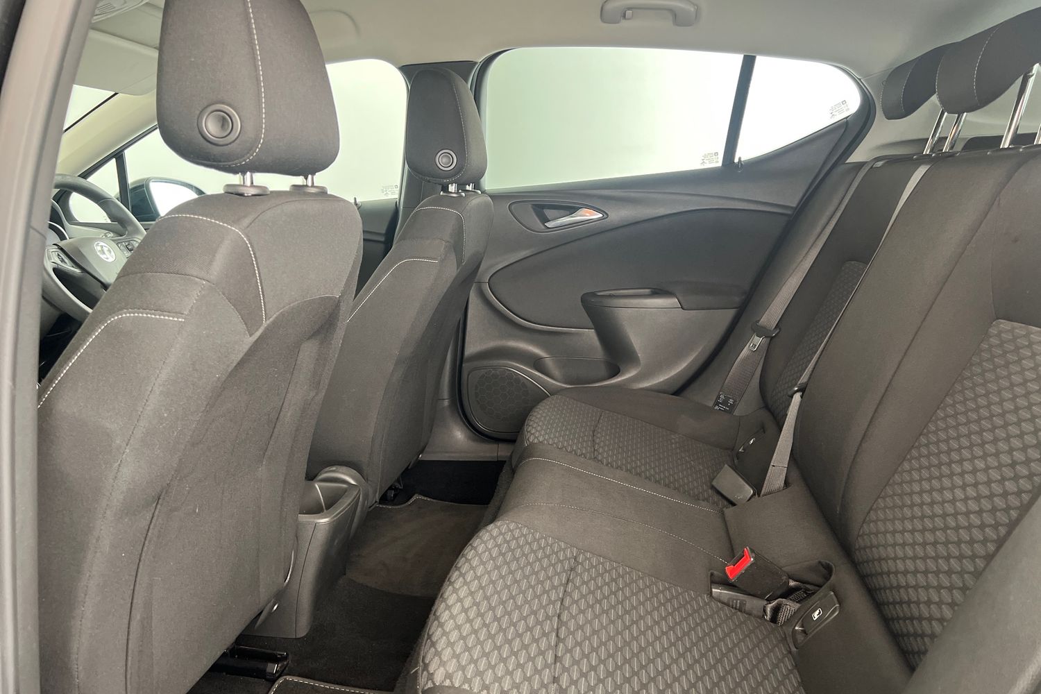 Used Vauxhall Astra 2016 for sale - 77019878: Photo 17