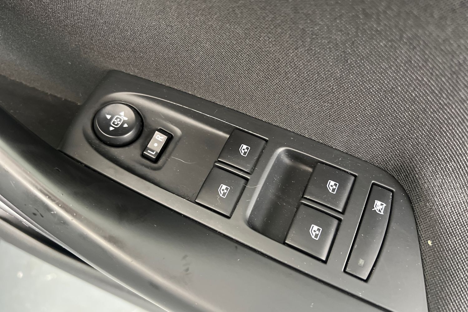 Used Vauxhall Astra 2016 for sale - 77019878: Photo 28