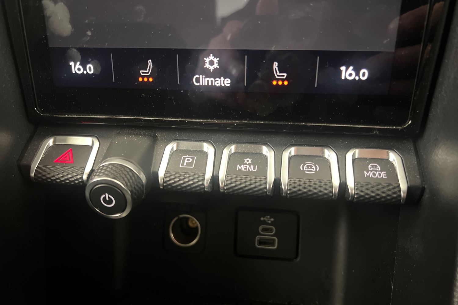 Used Volkswagen Amarok 2023 for sale - 77917871: Photo 14