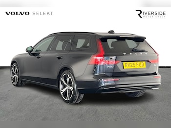 Used Volvo V60 2025 for sale - 77965276: Photo