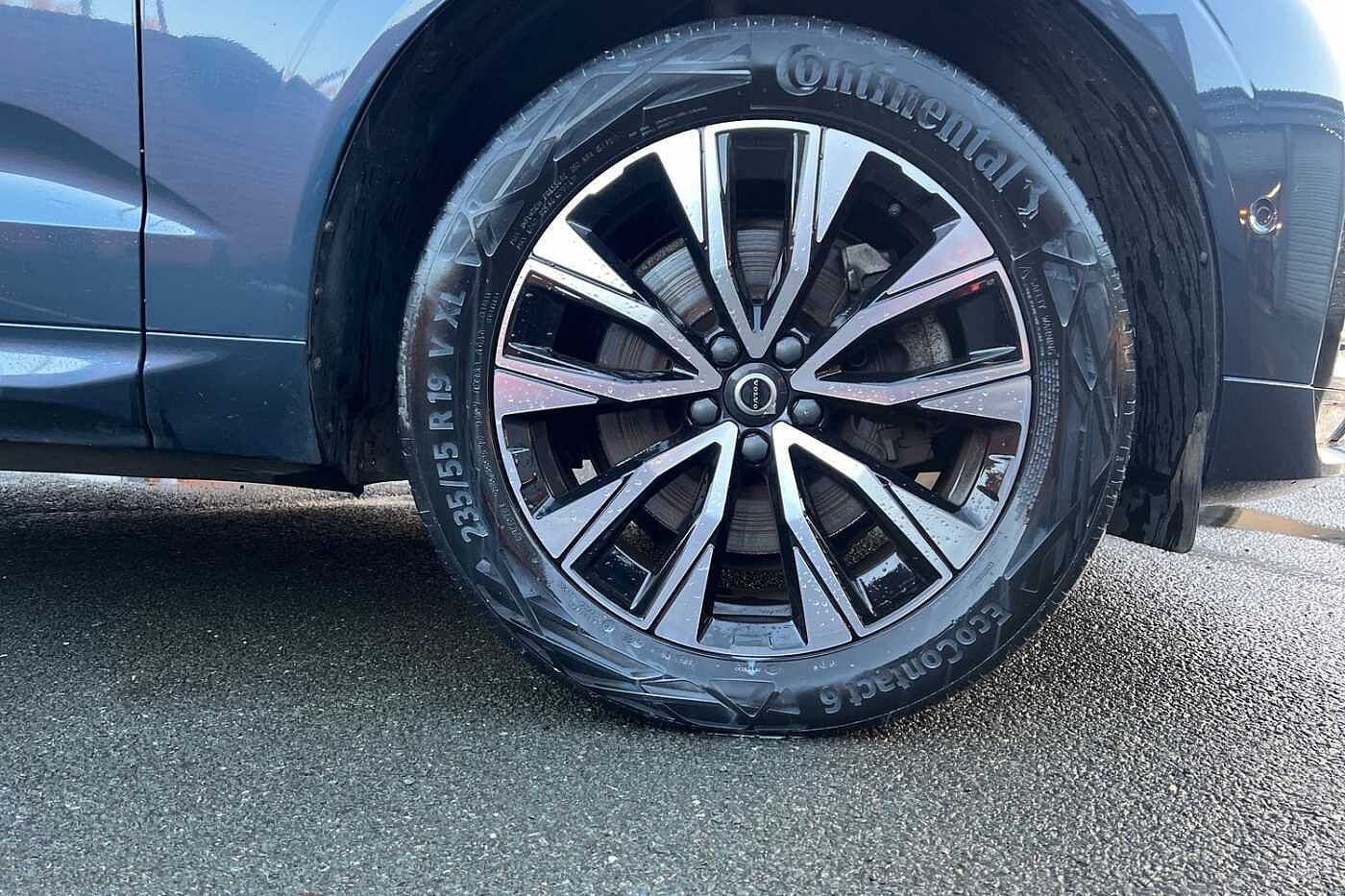 Used Volvo XC60 2022 for sale - 77848111: Photo 5