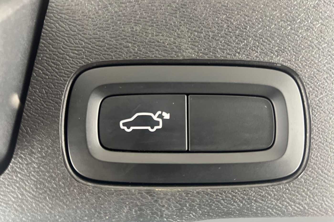 Used Volvo XC60 2022 for sale - 77614324: Photo 22