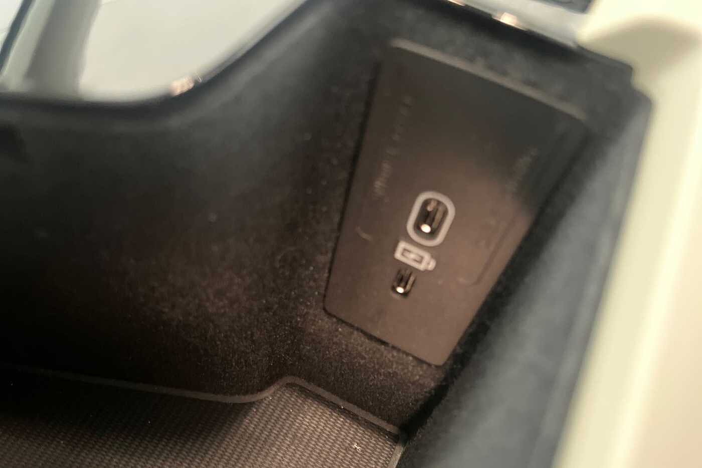 Used Volvo XC60 2022 for sale - 77614324: Photo 34