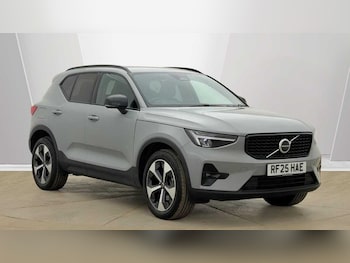 Used Volvo XC40 2025 for sale - 78670360: Photo