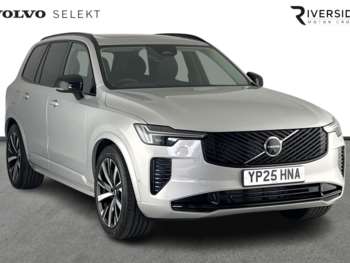 2025 - Plus, B5 AWD Mild hybrid, Petrol, Dark, 7 Seats Auto 5-Door