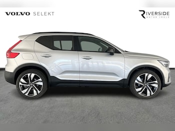 Used Volvo XC40 2023 for sale - 77833460: Photo