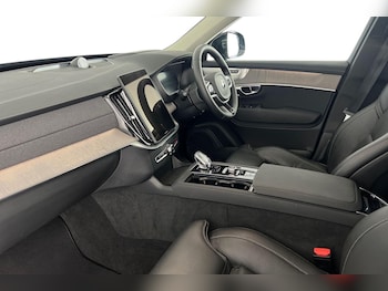 Used Volvo XC90 2025 for sale - 78523466: Photo