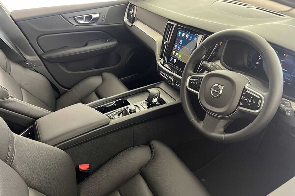 Used Volvo V60 2025 for sale - 75439767: Photo 10