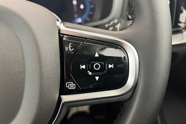 Used Volvo V60 2025 for sale - 75439767: Photo 12
