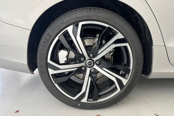 Used Volvo V60 2025 for sale - 75439767: Photo 22