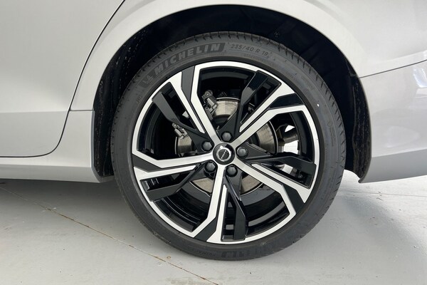 Used Volvo V60 2025 for sale - 75439767: Photo 23