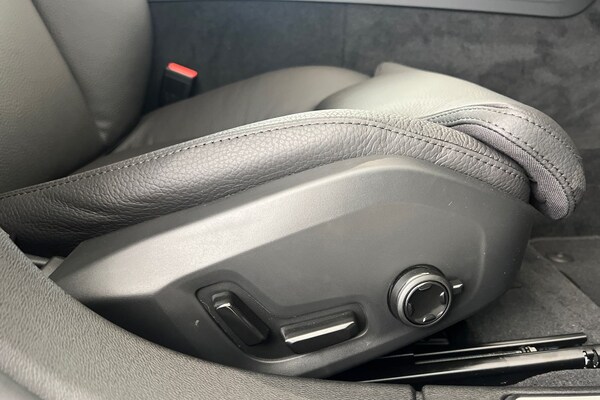 Used Volvo V60 2025 for sale - 75439767: Photo 29