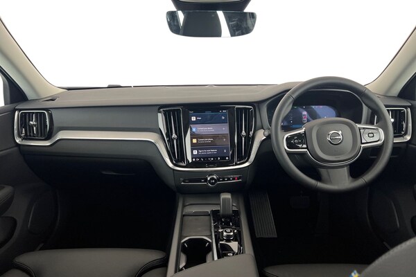 Used Volvo V60 2025 for sale - 75439767: Photo 6