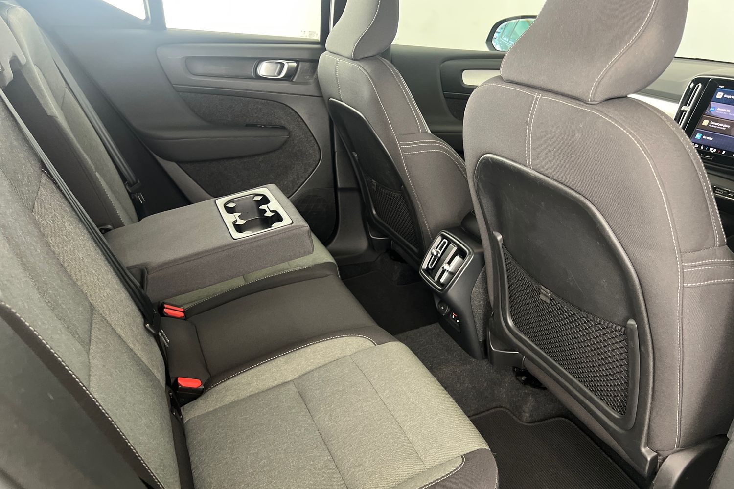 Used Volvo XC40 2023 for sale - 76195985: Photo 28