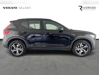 Used Volvo XC40 2023 for sale - 76195985: Photo