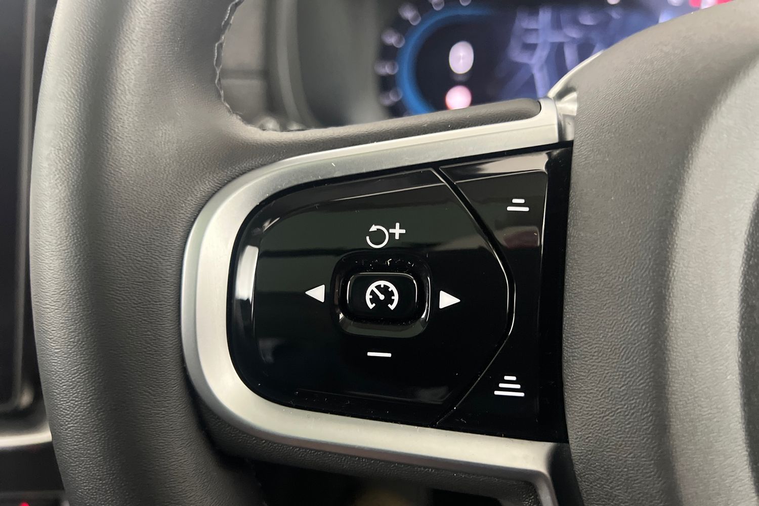 Used Volvo XC90 2025 for sale - 76796324: Photo 11