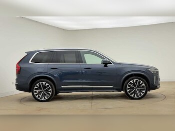 Used Volvo XC90 2025 for sale - 78254769: Photo