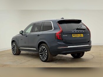 Used Volvo XC90 2025 for sale - 78254769: Photo