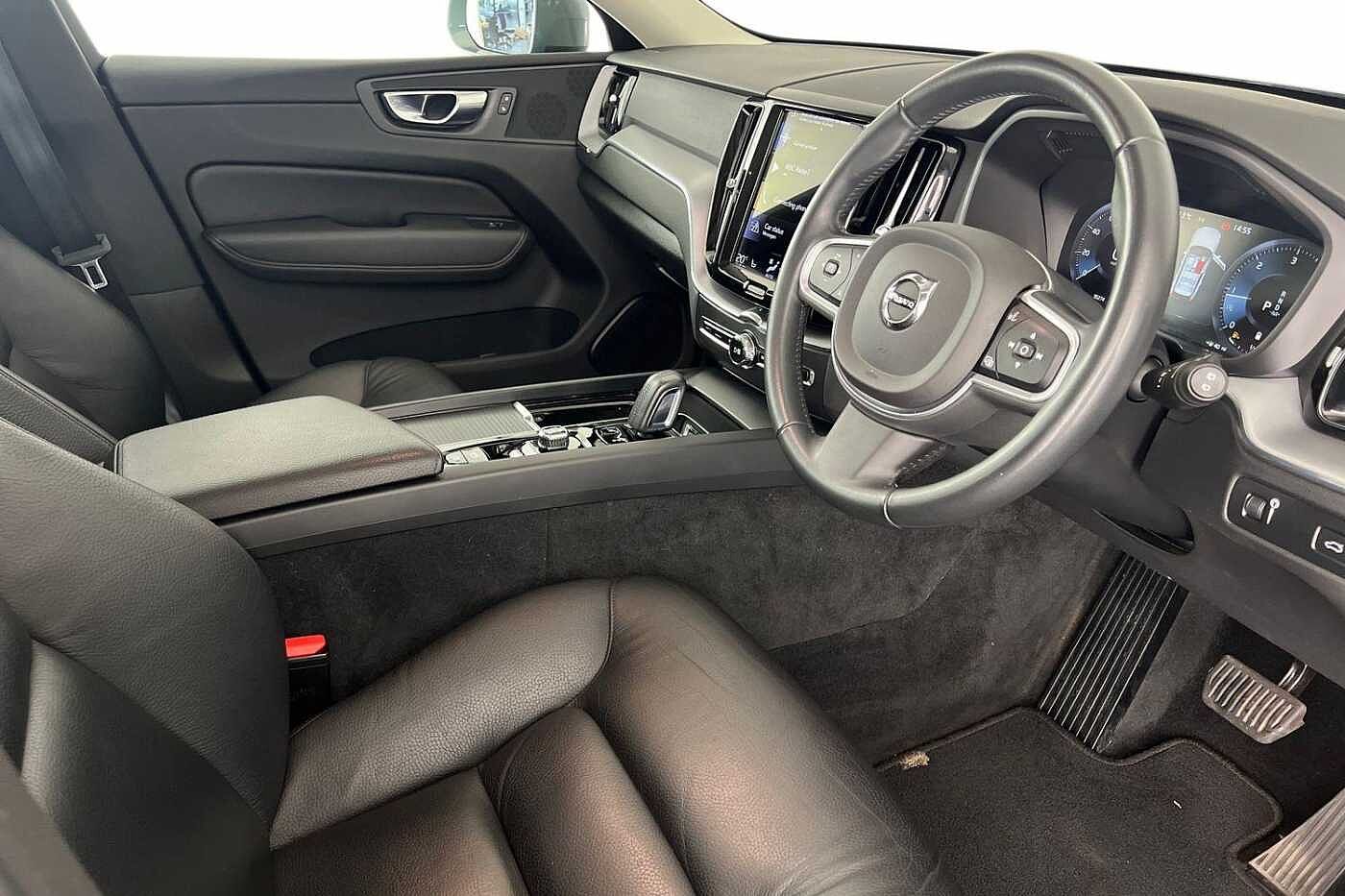 Used Volvo XC60 2021 for sale - 76796355: Photo 10