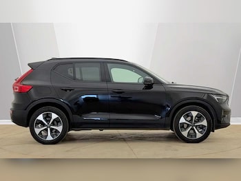 Used Volvo XC40 2025 for sale - 78778943: Photo