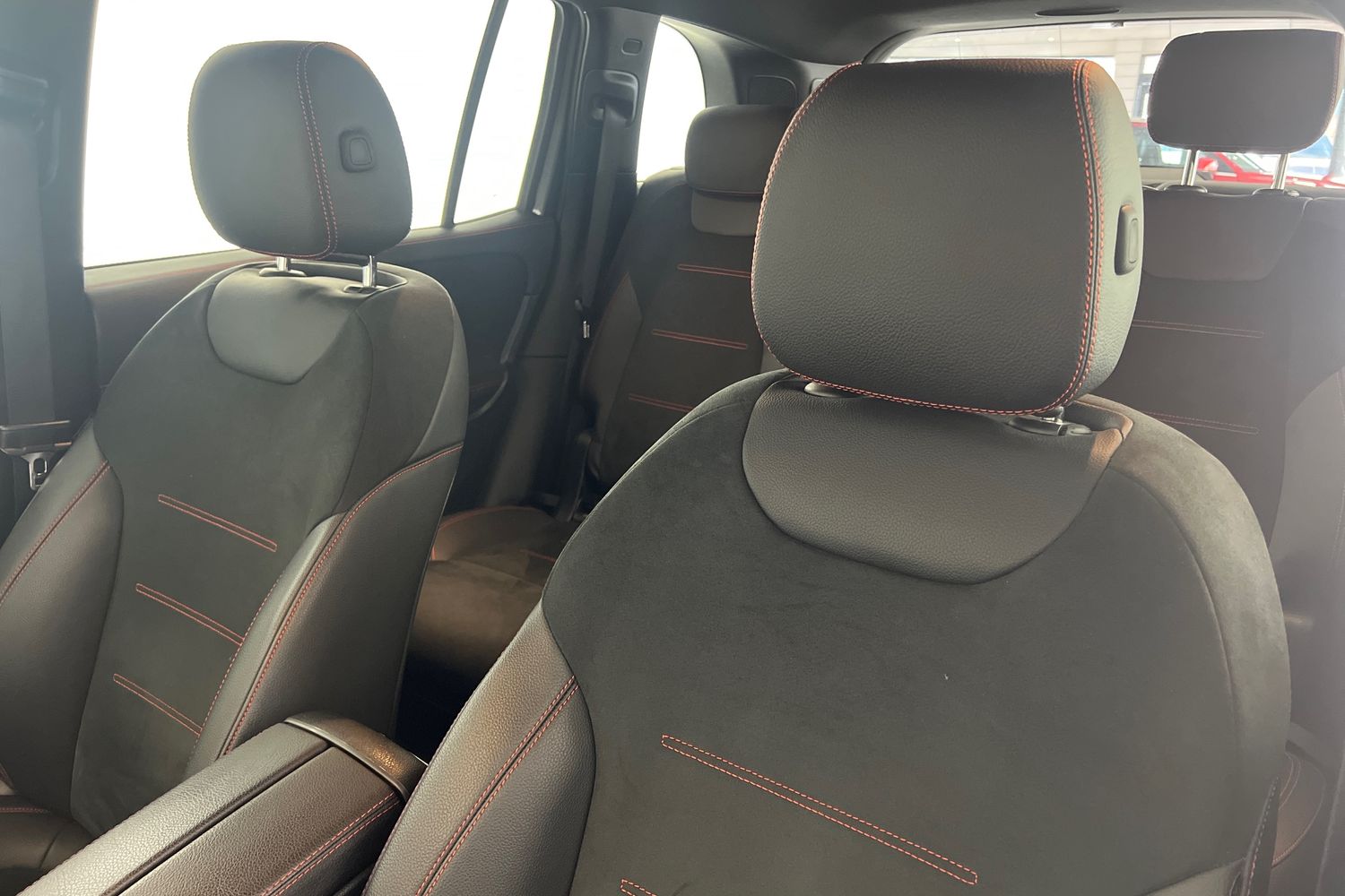 Used Mercedes-Benz GLB 2023 for sale - 76640297: Photo 26