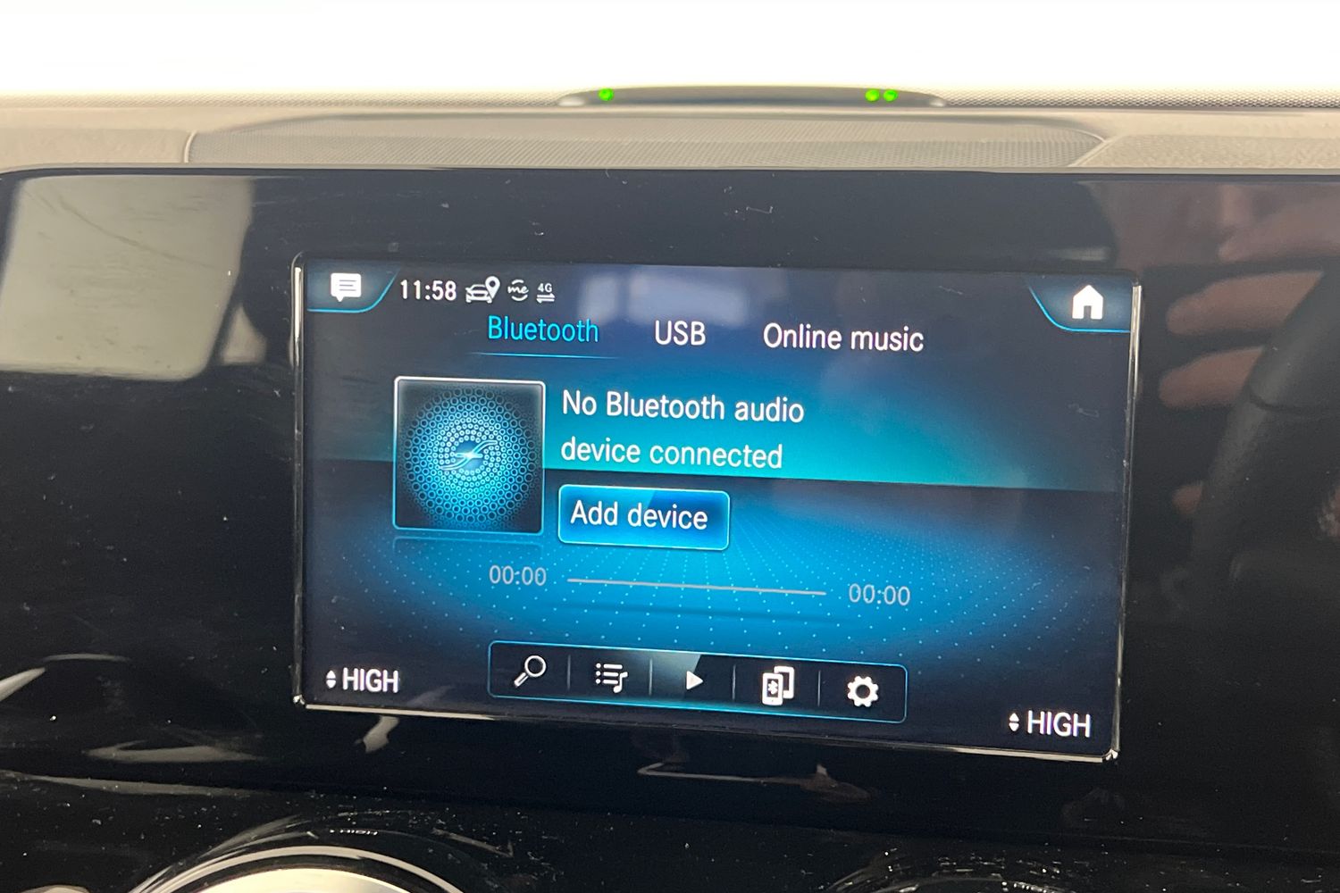 Used Mercedes-Benz GLB 2023 for sale - 76640297: Photo 37