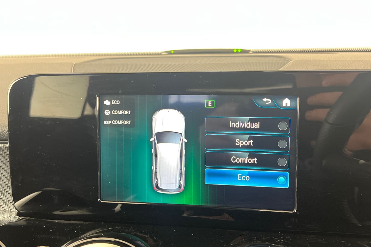 Used Mercedes-Benz GLB 2023 for sale - 76640297: Photo 38