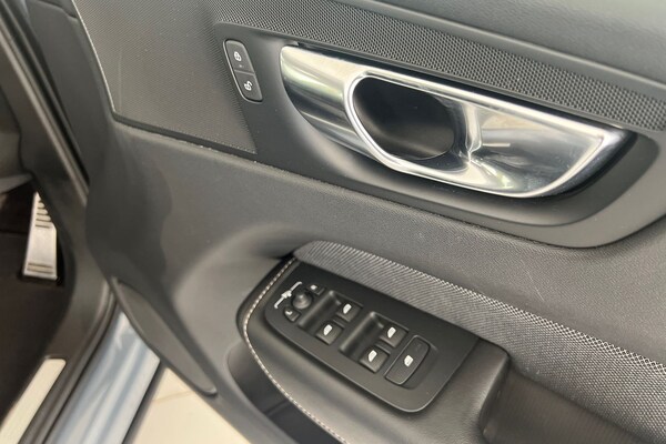 Used Volvo XC60 2022 for sale - 75439999: Photo 23