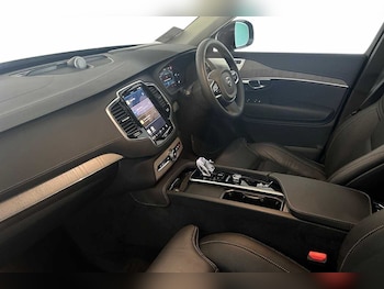 Used Volvo XC90 2024 for sale - 75652863: Photo