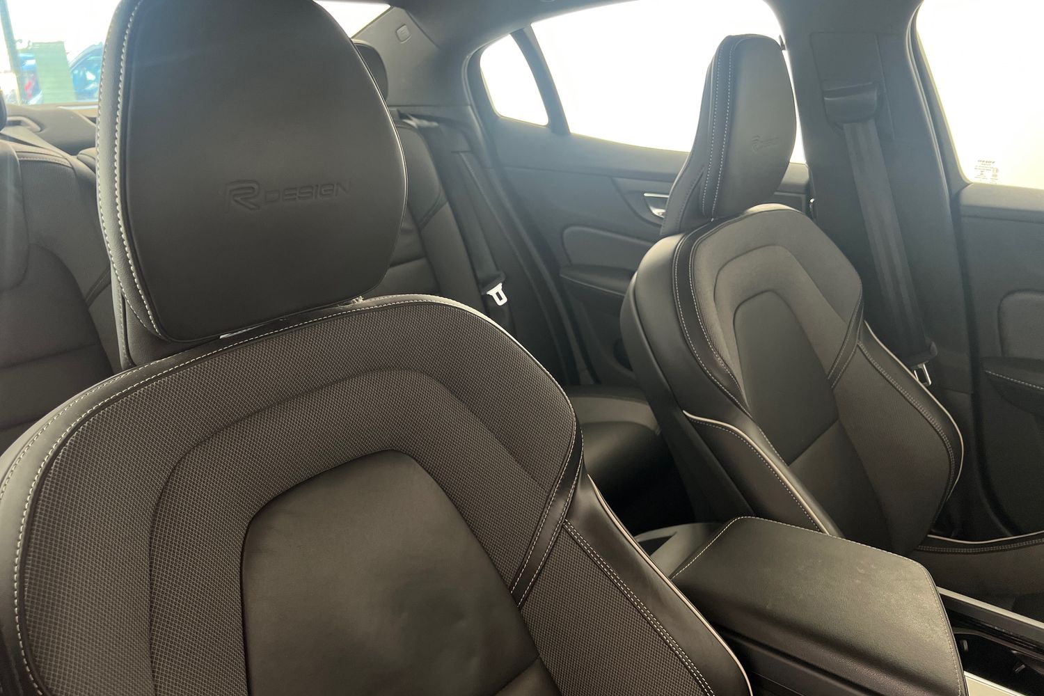 Used Volvo S60 2020 for sale - 76630256: Photo 28