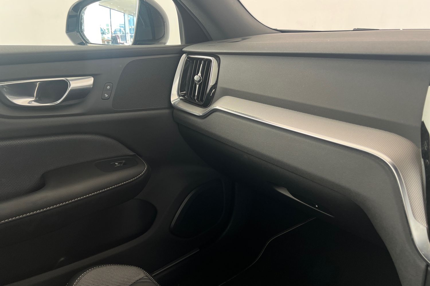 Used Volvo S60 2020 for sale - 76630256: Photo 33