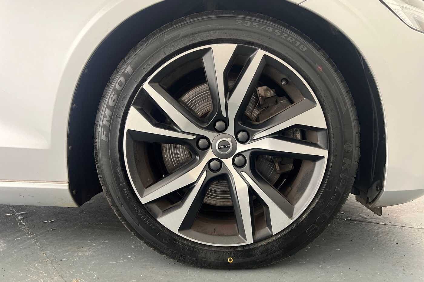 Used Volvo S60 2020 for sale - 76630256: Photo 5