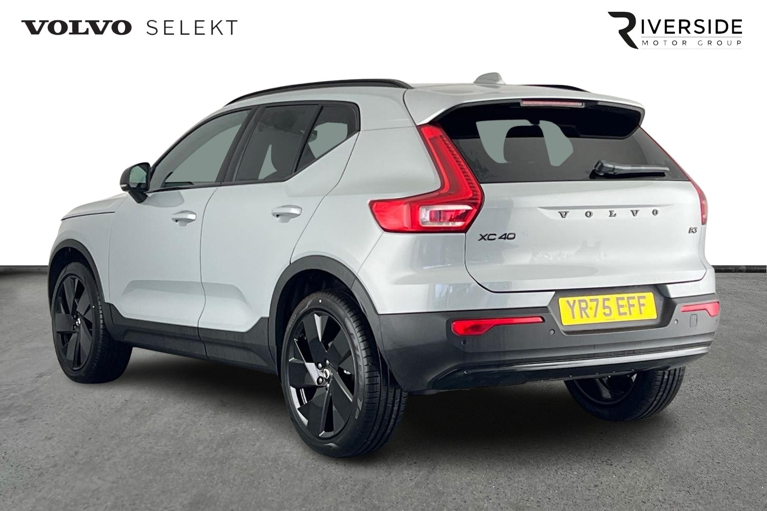 Used Volvo XC40 2025 for sale - 77035868: Photo 3