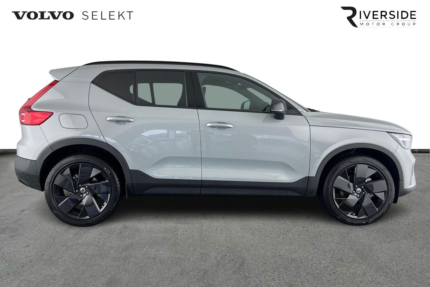 Used Volvo XC40 2025 for sale - 77035868: Photo 4