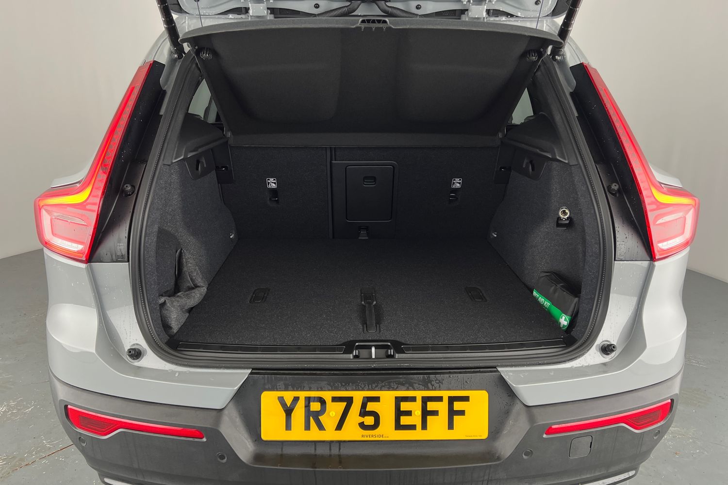 Used Volvo XC40 2025 for sale - 77035868: Photo 8