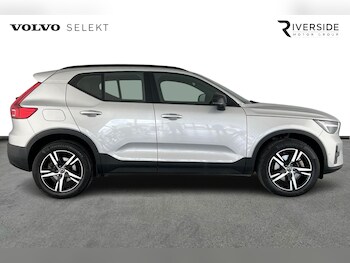 Used Volvo XC40 2023 for sale - 77934347: Photo