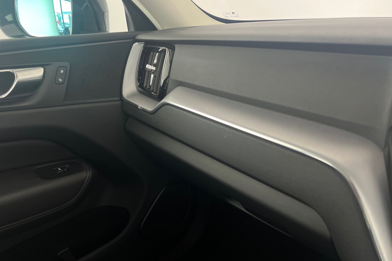 Used Volvo XC60 2022 for sale - 76130408: Photo 31