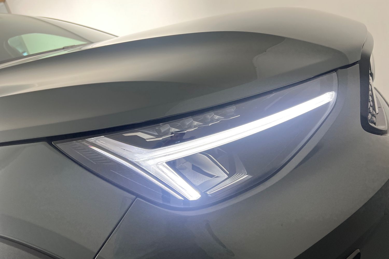 Used Volvo XC40 2025 for sale - 76614941: Photo 18