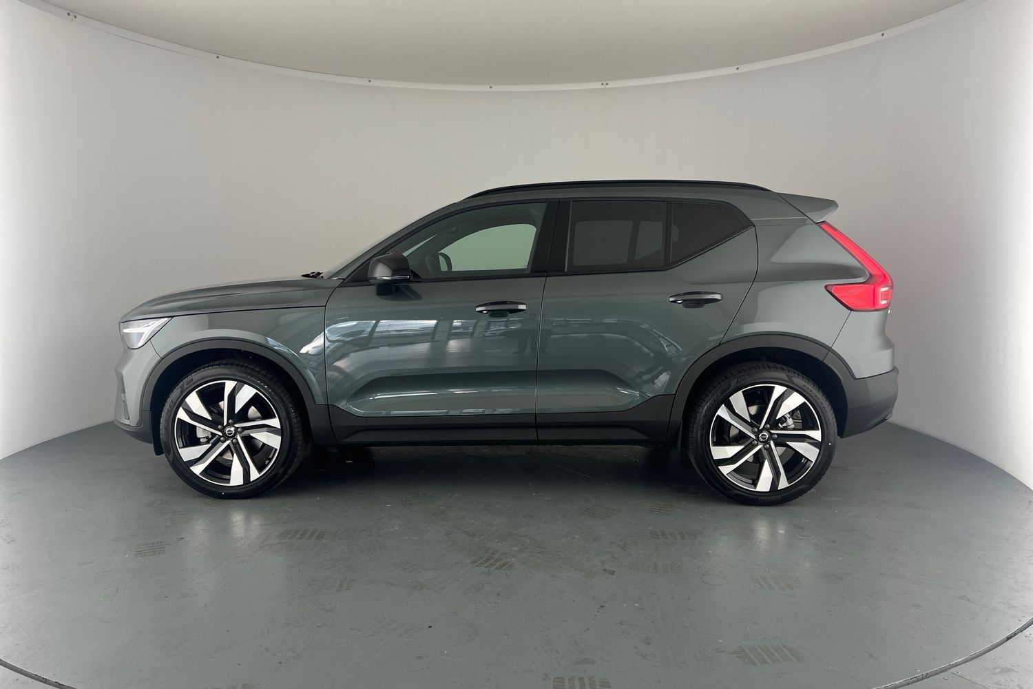Used Volvo XC40 2025 for sale - 76614941: Photo 22