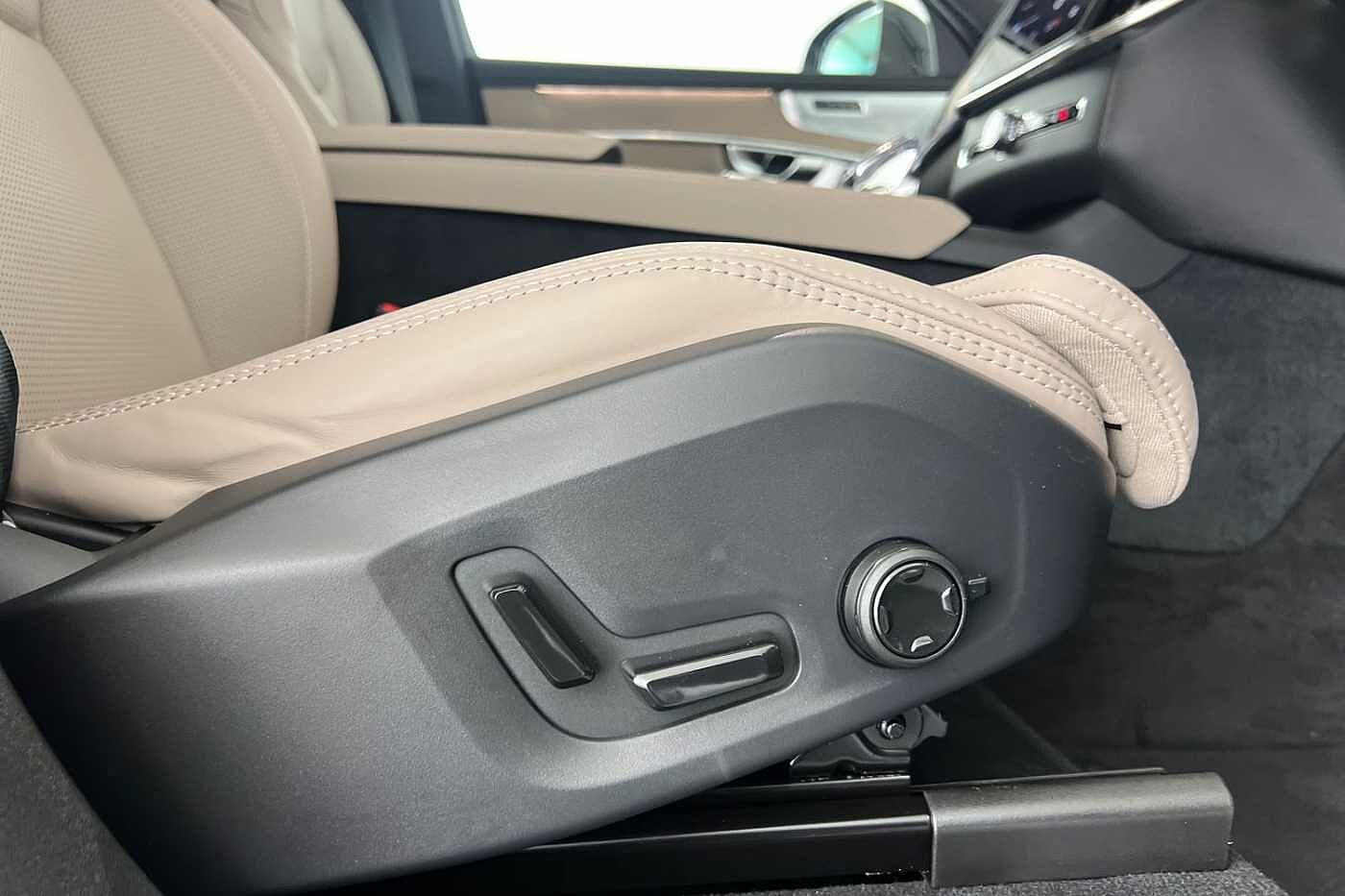 Used Volvo XC90 2025 for sale - 76479679: Photo 32