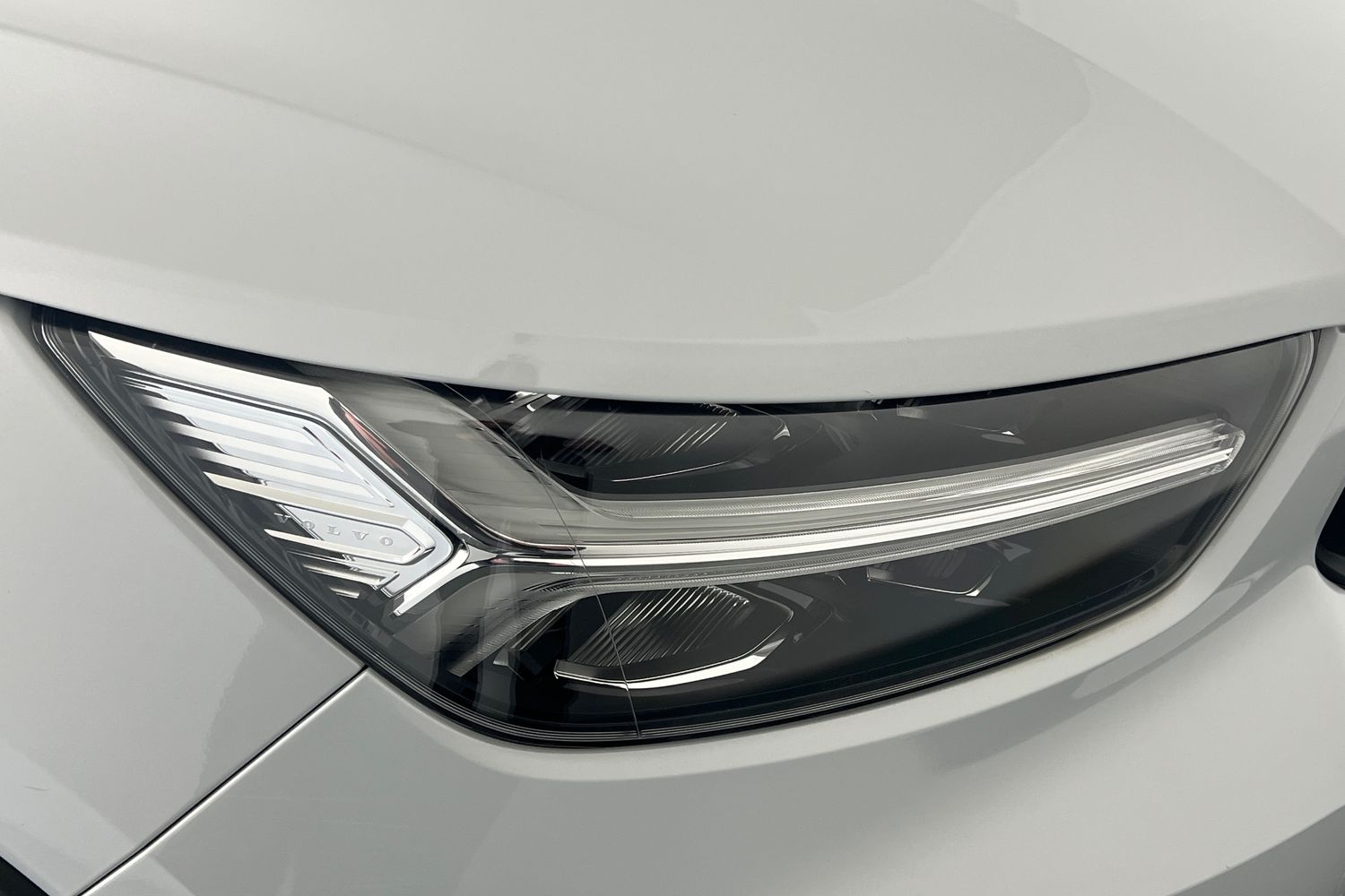 Used Volvo XC40 2022 for sale - 76780292: Photo 18