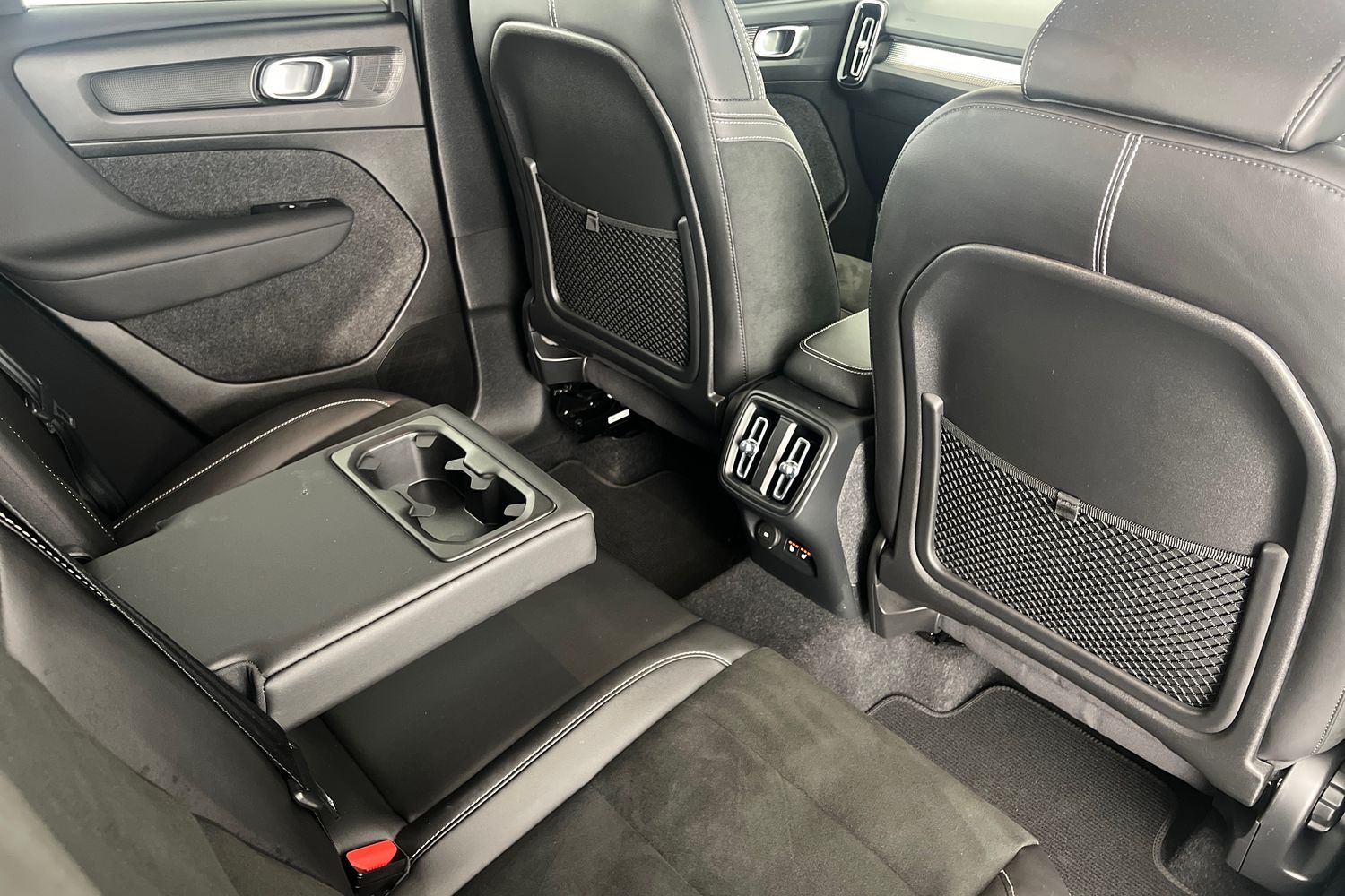 Used Volvo XC40 2022 for sale - 76780292: Photo 28