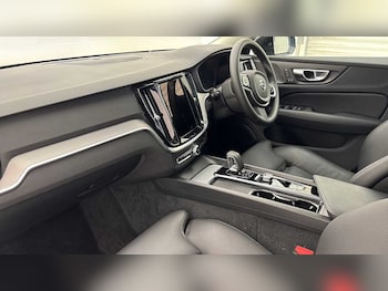Used Volvo V60 2025 for sale - 78670369: Photo