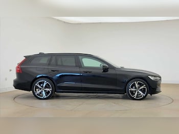 Used Volvo V60 2025 for sale - 78670369: Photo
