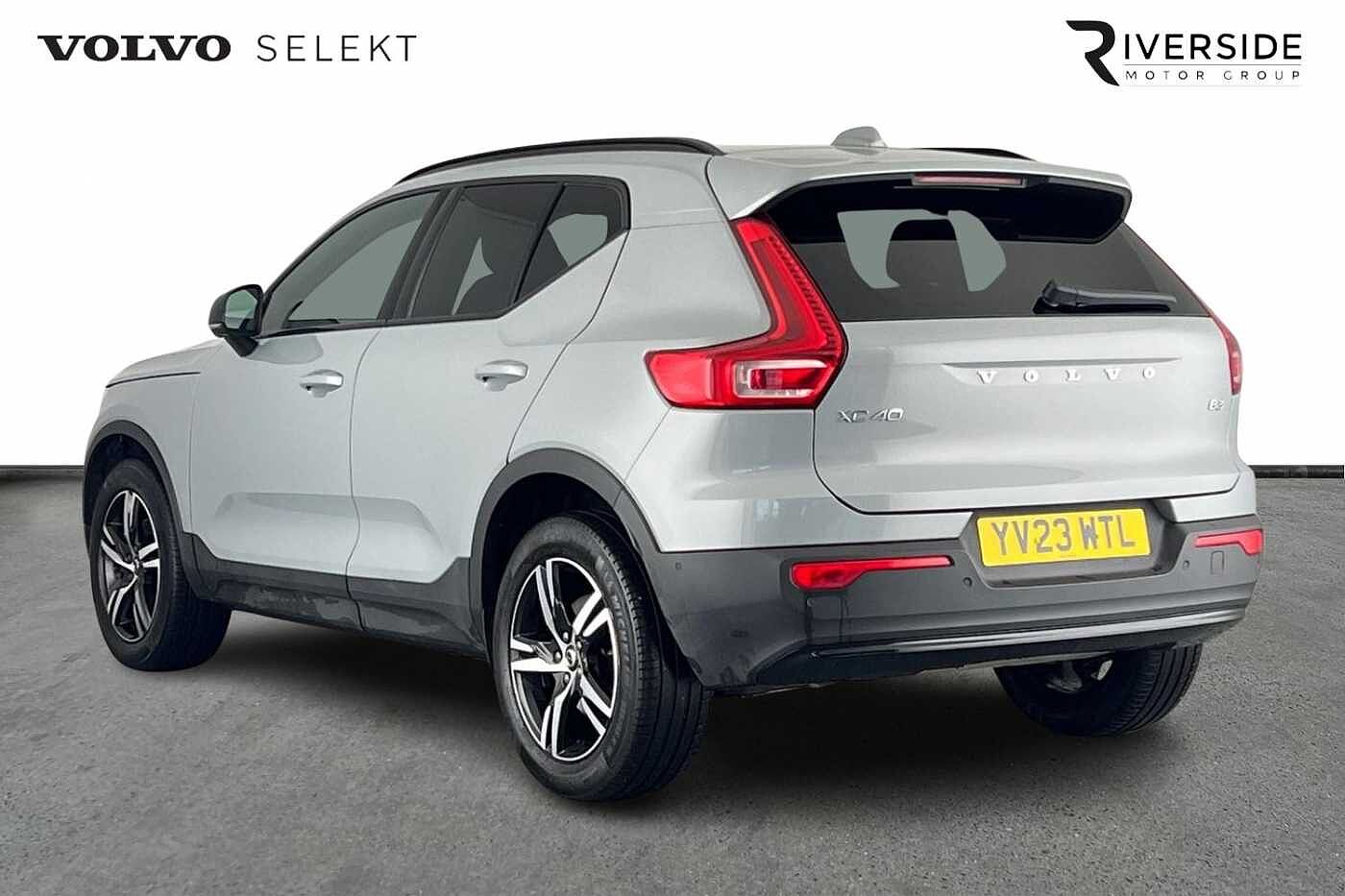 Used Volvo XC40 2023 for sale - 76780303: Photo 3
