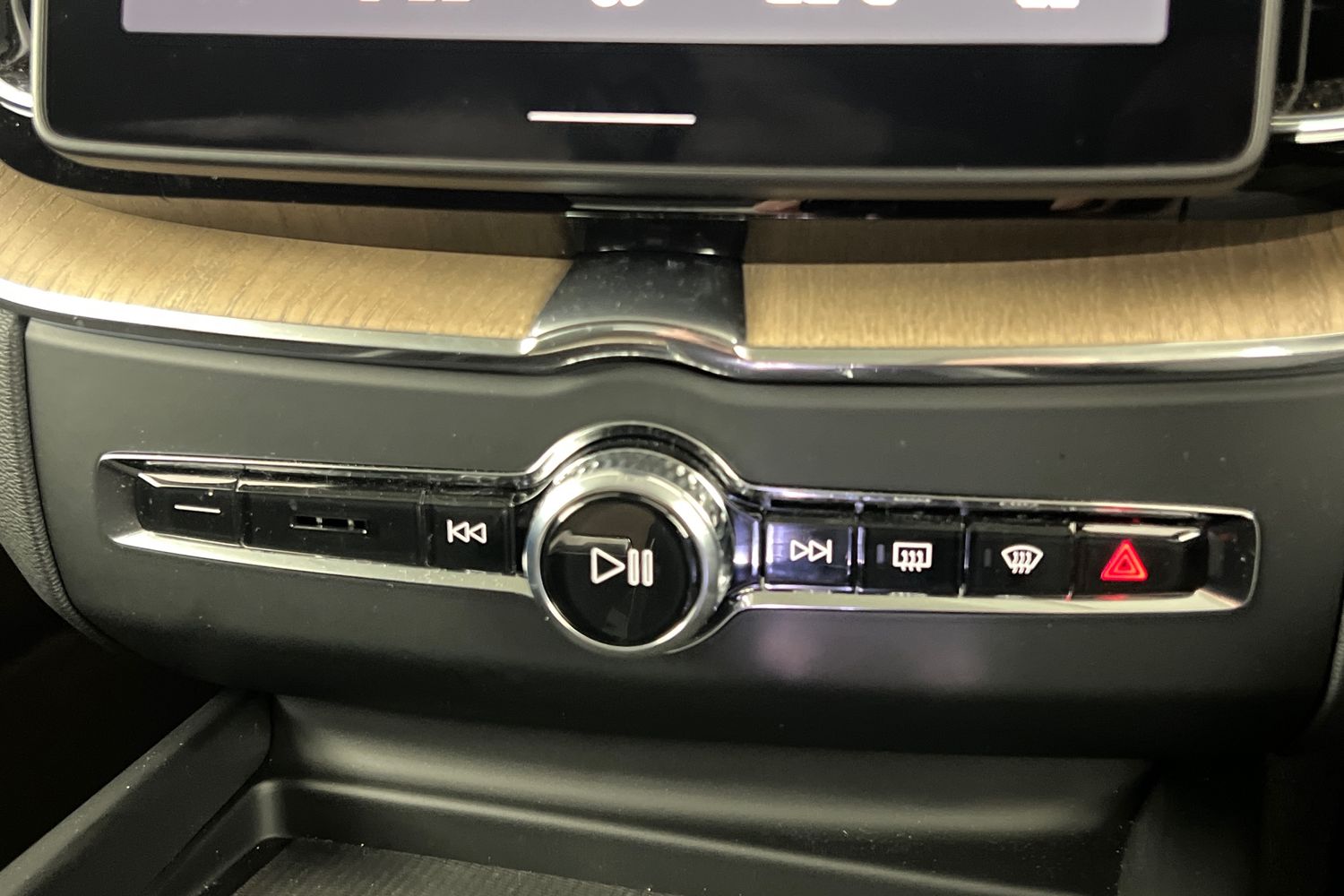 Used Volvo XC60 2025 for sale - 76344100: Photo 14