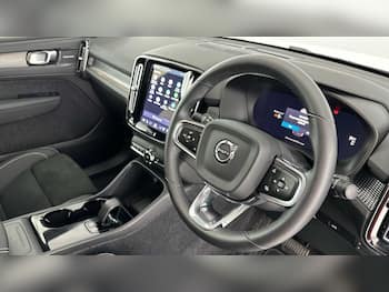 Used Volvo EC40 2025 for sale - 79673805: Photo