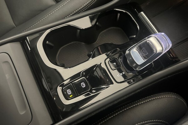 Used Volvo XC40 2024 for sale - 75629621: Photo 13