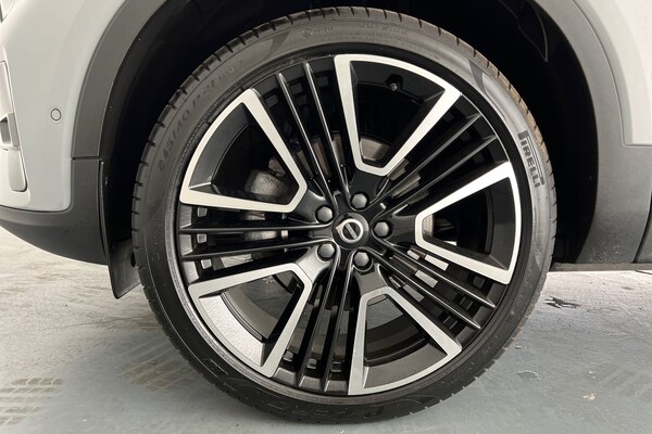 Used Volvo XC40 2024 for sale - 75629621: Photo 25