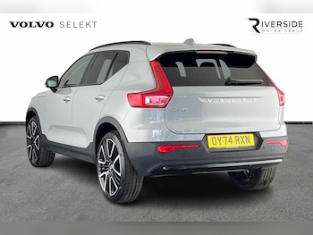 Used Volvo XC40 2024 for sale - 75629621: Photo